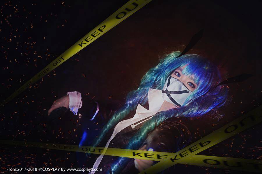 Cosplay福利/二次元萌妹子Cos初音未来同人警察写真图片
