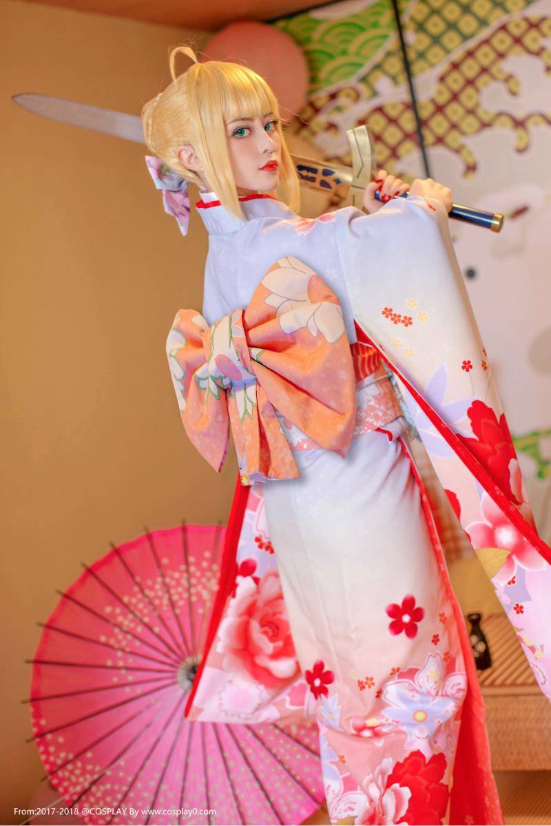 Cosplay福利/二次元萌妹子和服Saber同人Cosplay唯美写真图片