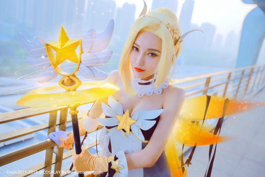 Cosplay福利/守望先锋安吉拉·齐格勒天使同人Cos美女妹子图