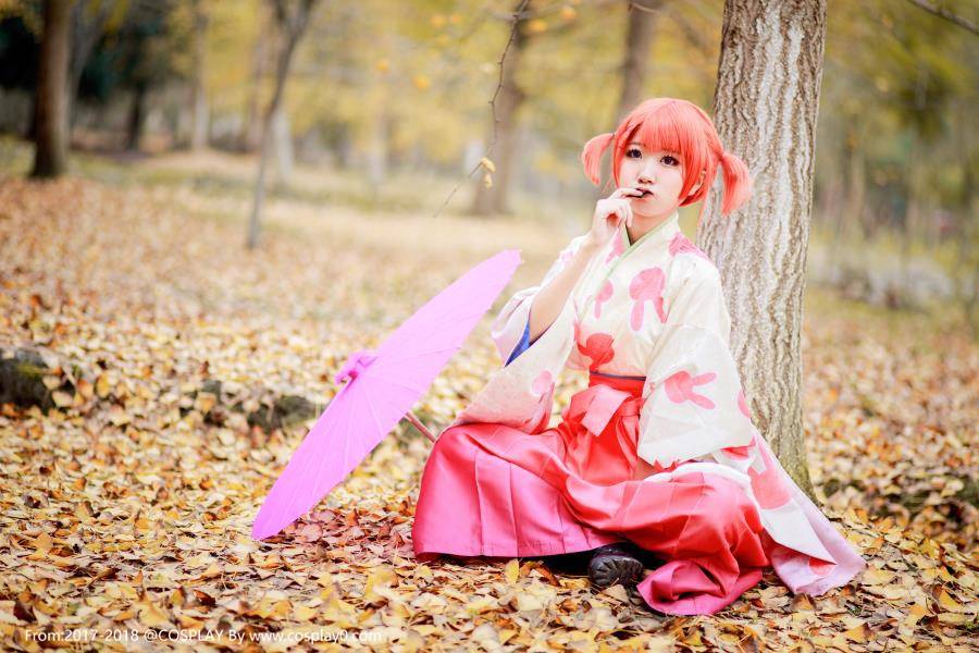 Cosplay福利/半次元萌妹-黑川-银魂神乐Cos和服萝莉写真图片