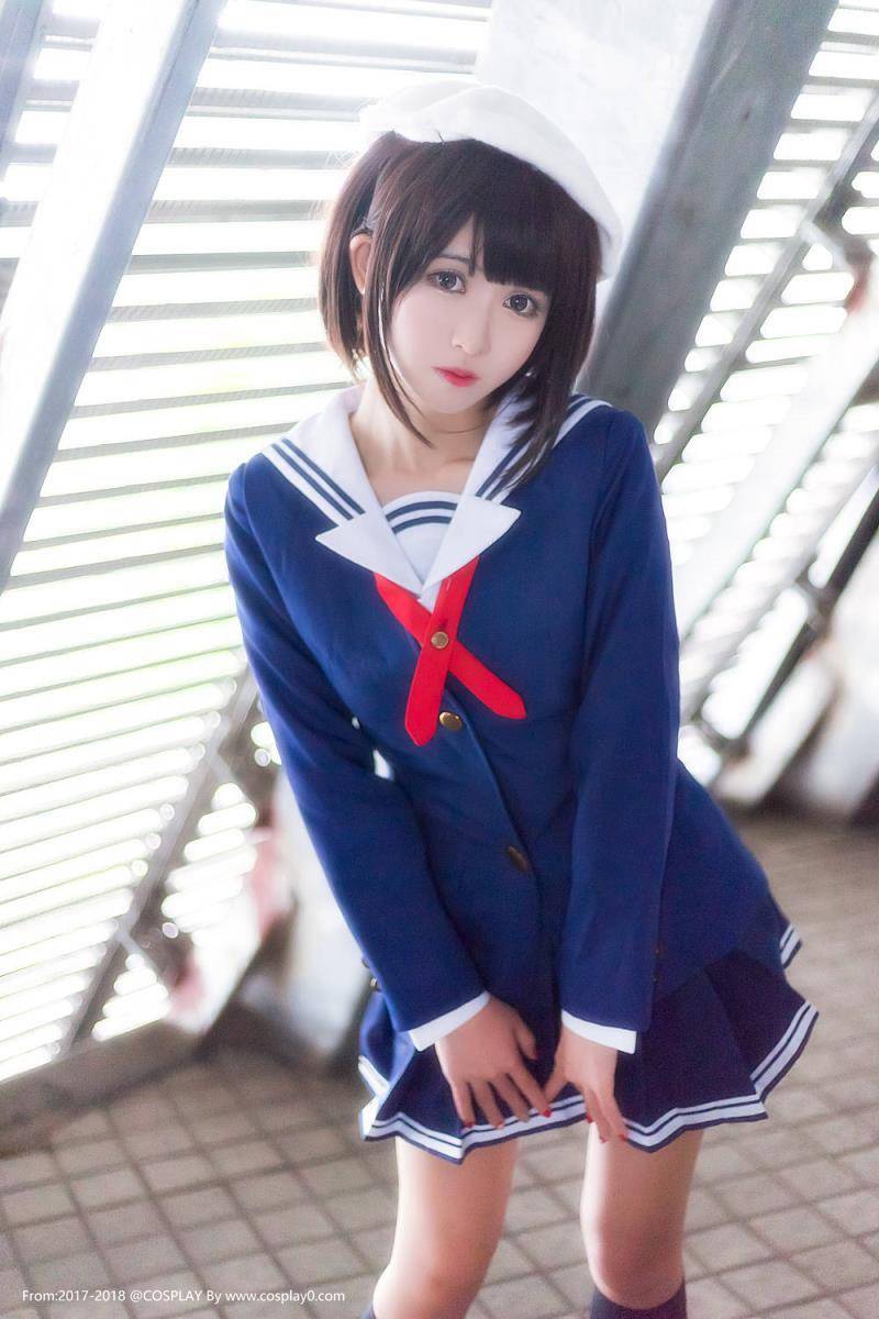 Cosplay福利/鳗鱼霏儿JK制服萝莉加藤惠Cosplay妹子图