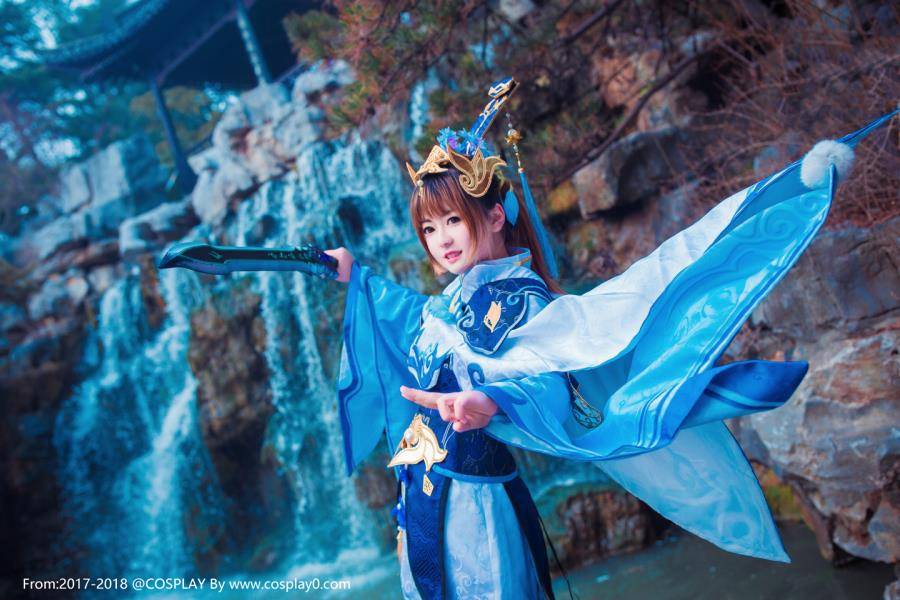 Cosplay福利/剑侠情缘三纯阳萝莉咩萝Cosplay美女古风图片