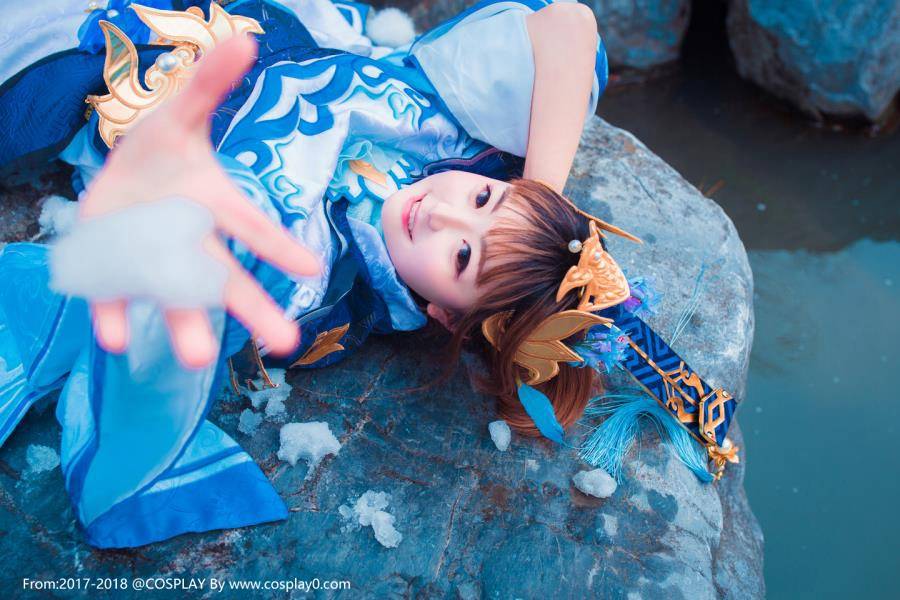 Cosplay福利/剑侠情缘三纯阳萝莉咩萝Cosplay美女古风图片