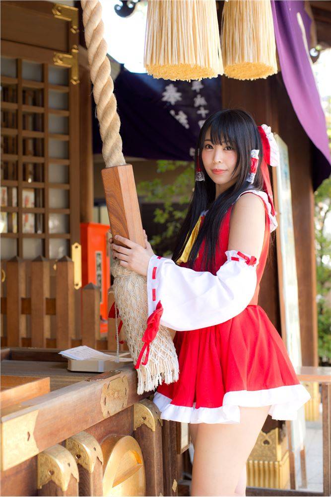 Cosplay福利/东方灵梦