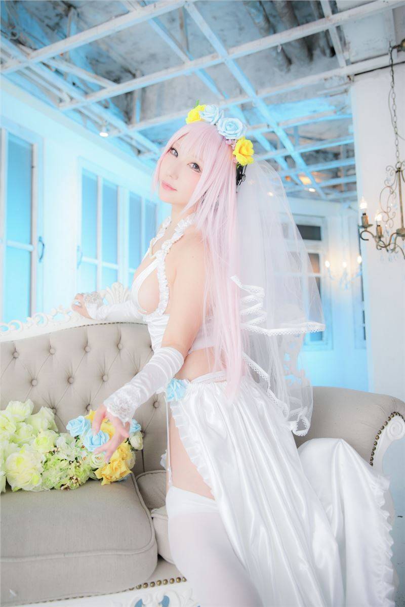 Cosplay福利/超级索尼子婚纱装