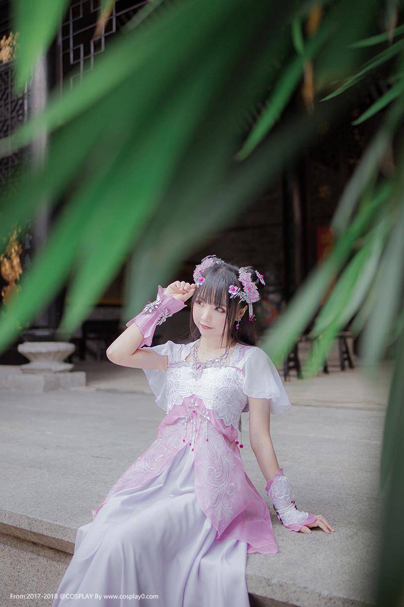 Cosplay福利/Coser哀子Cos少年锦衣卫九公主朱延婍美女古风图片