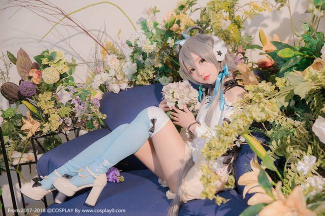 Cosplay福利/萌妹子いとう哀哀子洛天依白嫩萝莉Cosplay写真图片