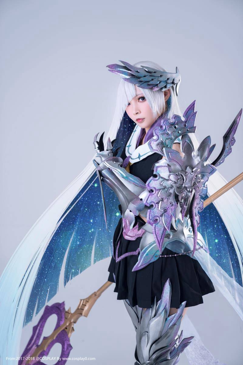 Cosplay福利/布伦希尔德[Fate]半次元萌妹子Cosplay美女图片