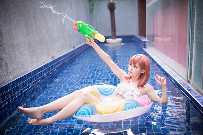 Cosplay福利/某科学的超电磁炮御坂美琴裸足水着Cos足控福利