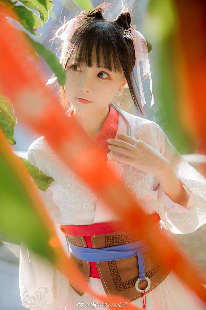 Cosplay福利/半次元哀子少年锦衣卫九公主Cosplay美女图片