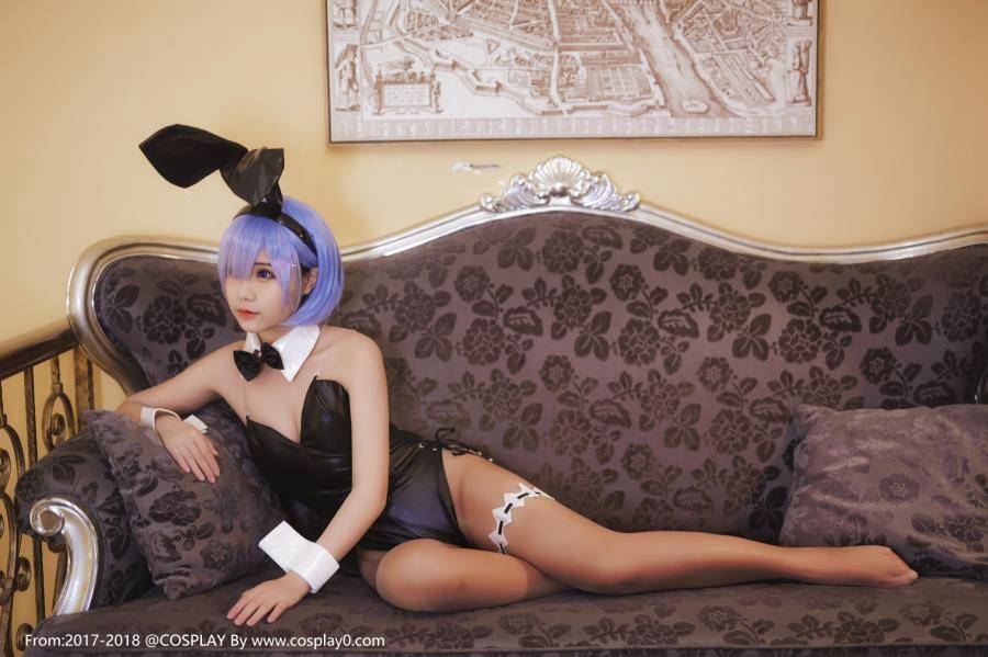 Cosplay福利/Joean-夜夜雷姆兔女郎同人黑丝萝莉腿控Cosplay福利