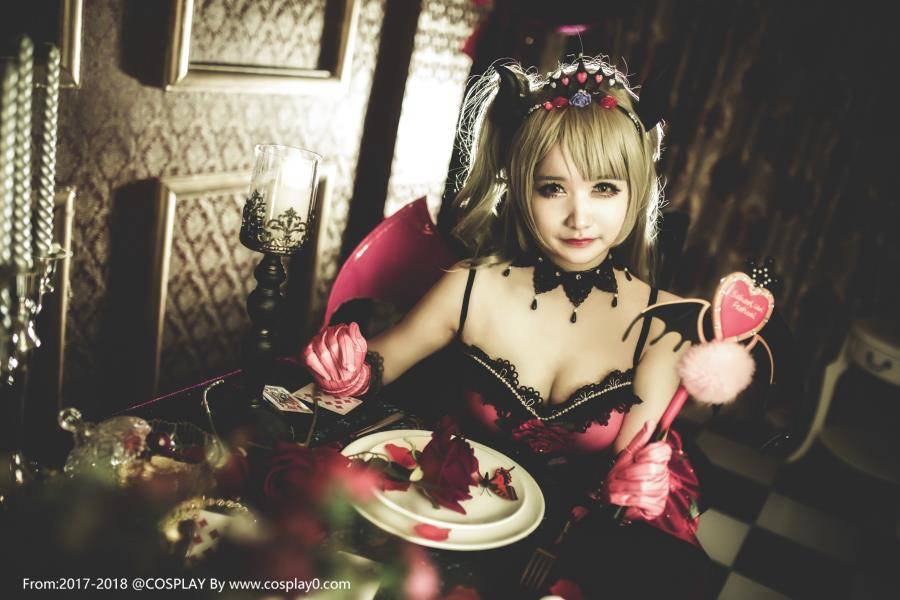 Cosplay福利/南小鸟万圣节小恶魔觉醒萝莉同人Cos美女图片大全