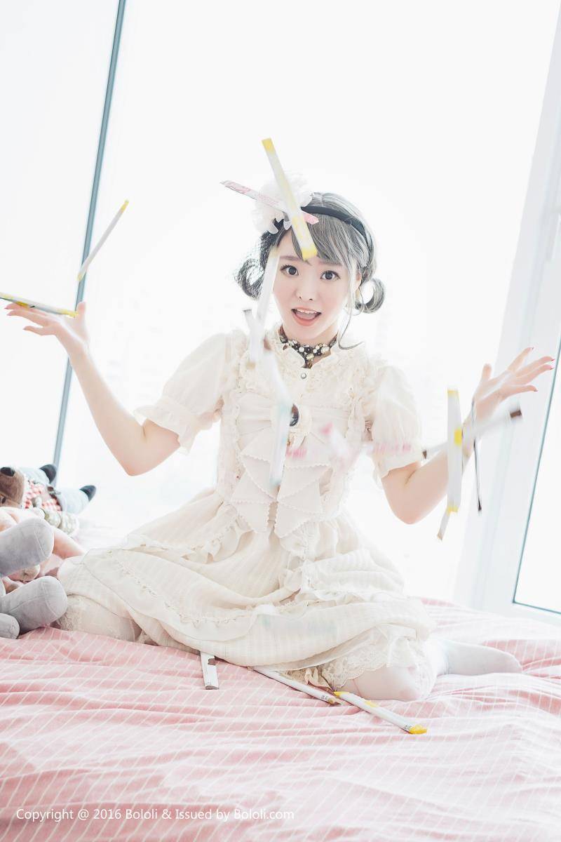 Cosplay福利/波萝社柳侑绮无圣光白丝美少女Cos写真图片