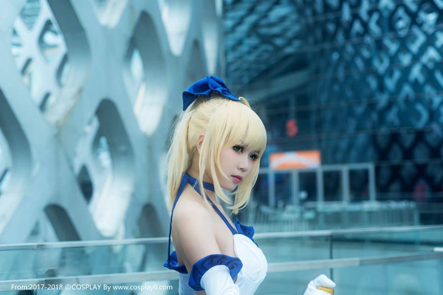 Cosplay福利/漫展场照清纯美女Saber蓝百合白金xCosplay图片