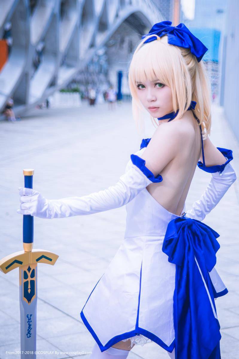 Cosplay福利/漫展场照清纯美女Saber蓝百合白金xCosplay图片
