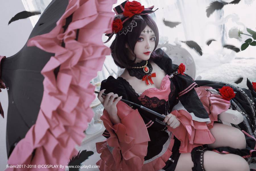 Cosplay福利/绝对领域王者荣耀哥特露娜御姐范美腿诱惑Cosplay图片