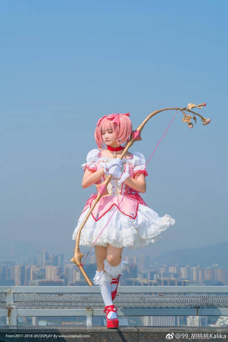 Cosplay福利/魔法少女小圆鹿目圆香Cos双马尾白丝萝莉图片