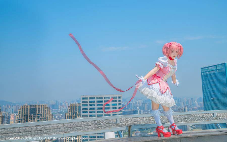 Cosplay福利/魔法少女小圆鹿目圆香Cos双马尾白丝萝莉图片