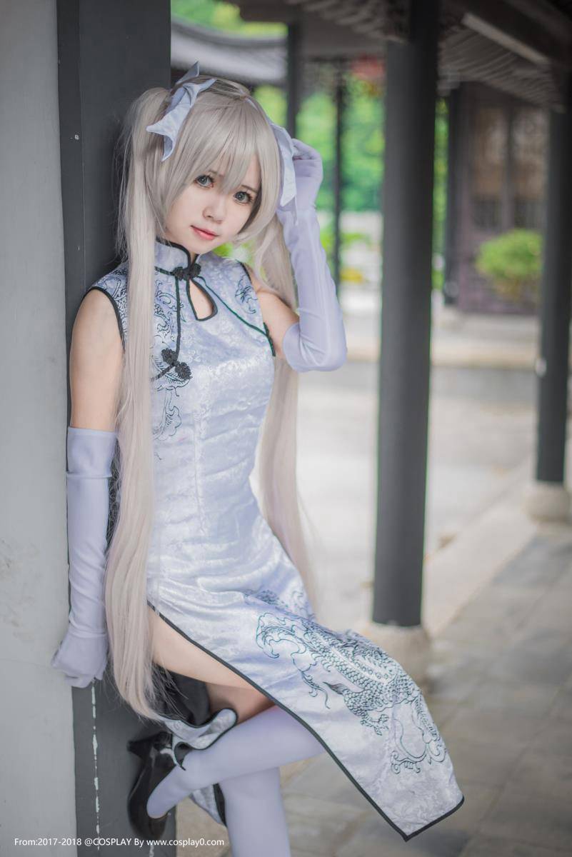 Cosplay福利/萌妹子白金x旗袍写真春日野穹Cosplay白丝福利图