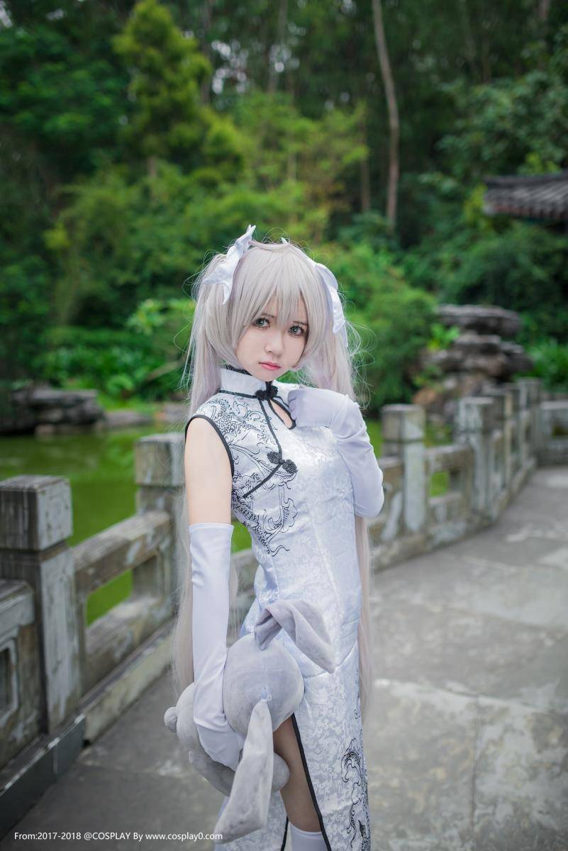 Cosplay福利/萌妹子白金x旗袍写真春日野穹Cosplay白丝福利图