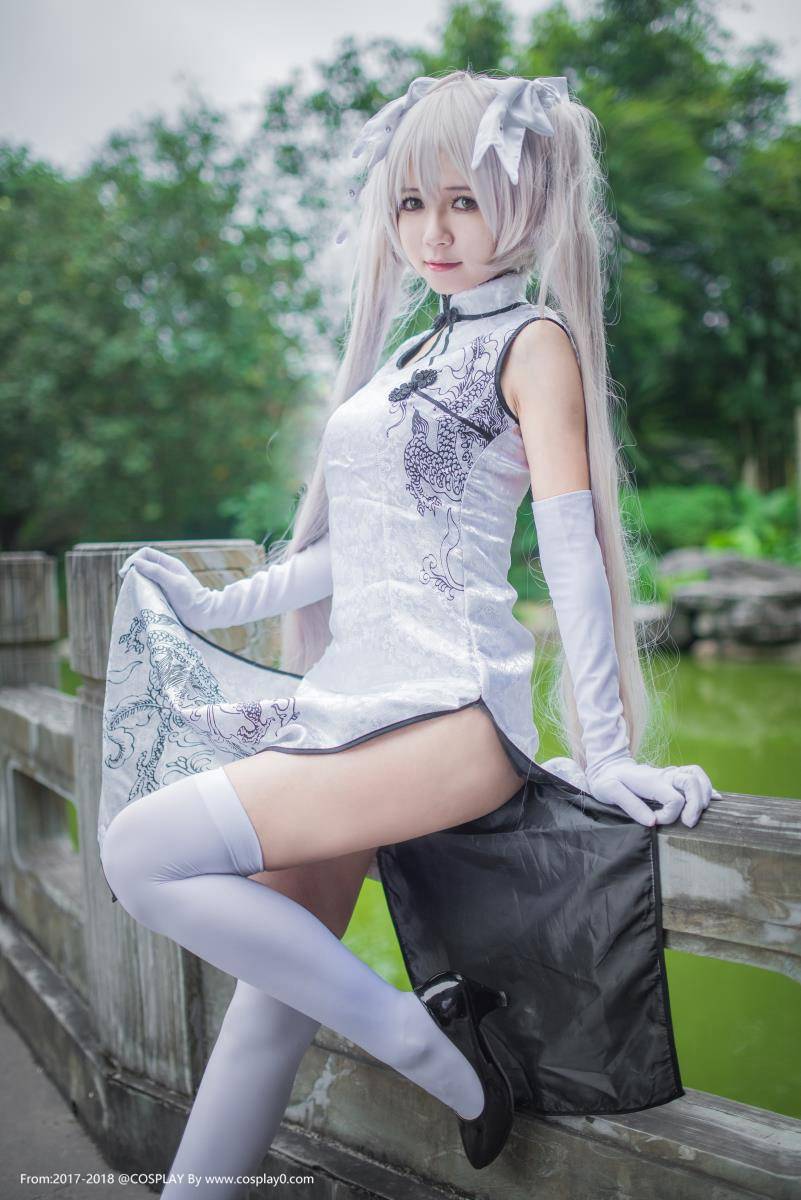 Cosplay福利/萌妹子白金x旗袍写真春日野穹Cosplay白丝福利图