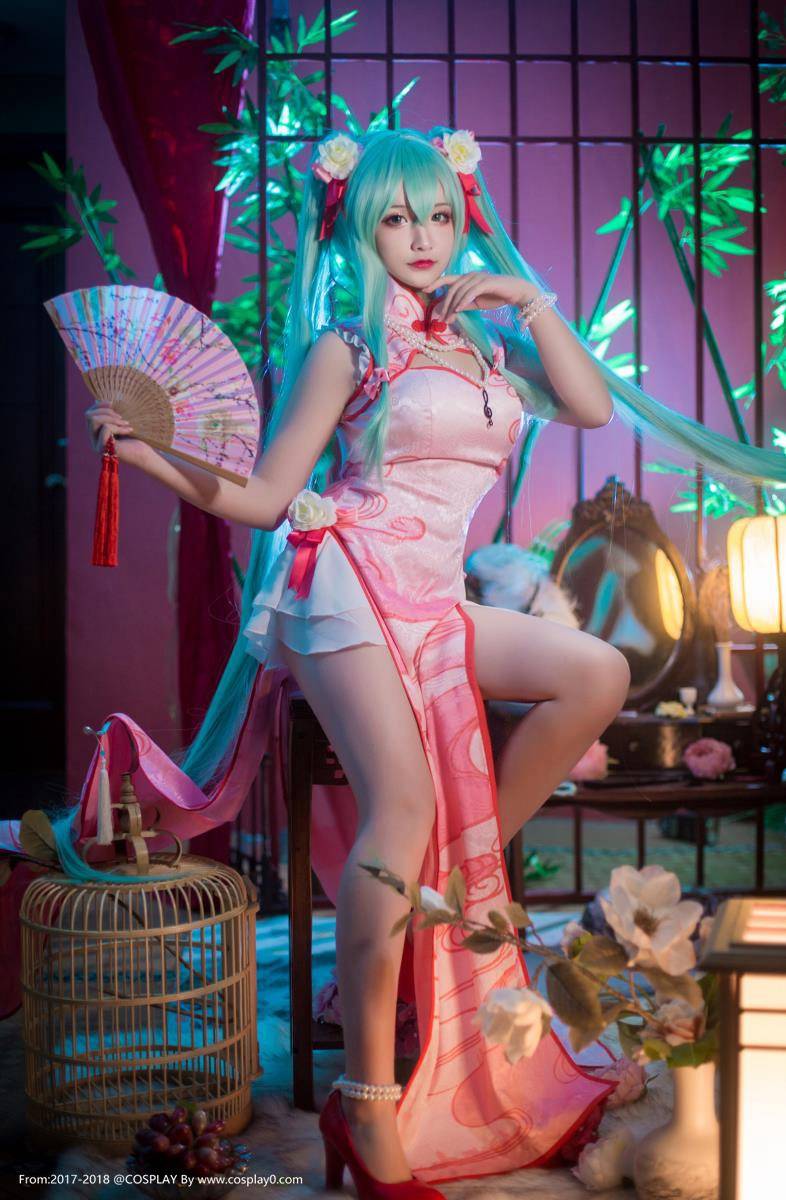Cosplay福利/初音未来MIKU百乐门歌女旗袍同人御姐腿控Cos福利图片