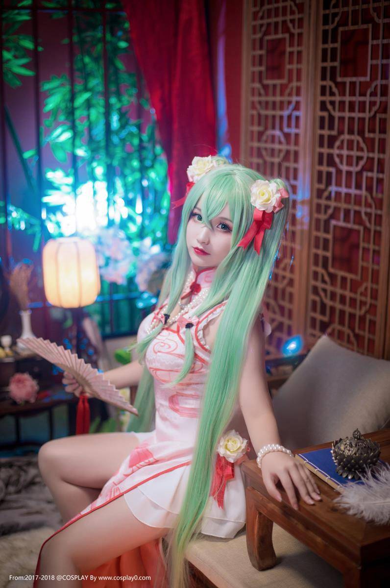 Cosplay福利/初音未来MIKU百乐门歌女旗袍同人御姐腿控Cos福利图片