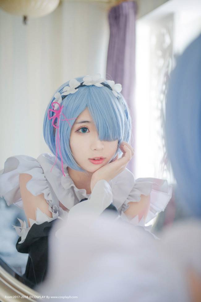 Cosplay福利/ACG福利本子二次元白丝萝莉Cos宅男女神蕾姆图片