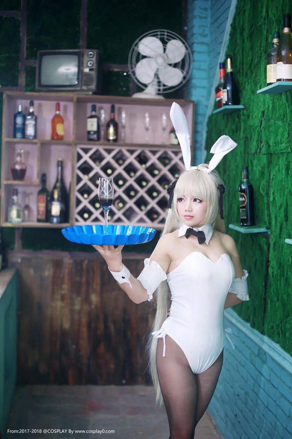 Cosplay福利/少女映画春日野穹Cos兔女郎大尺度黑丝诱惑福利