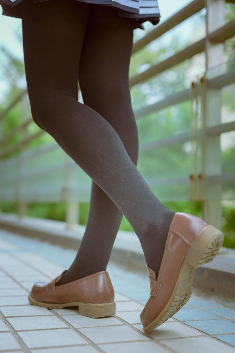 Cosplay福利/路人女主霞之丘诗羽学姐JK制服黑丝Cosplay番号