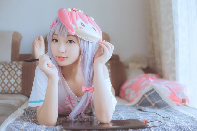 Cosplay福利/埃罗芒阿老师和泉纱雾萝莉足控福利无圣光Cosplay本子