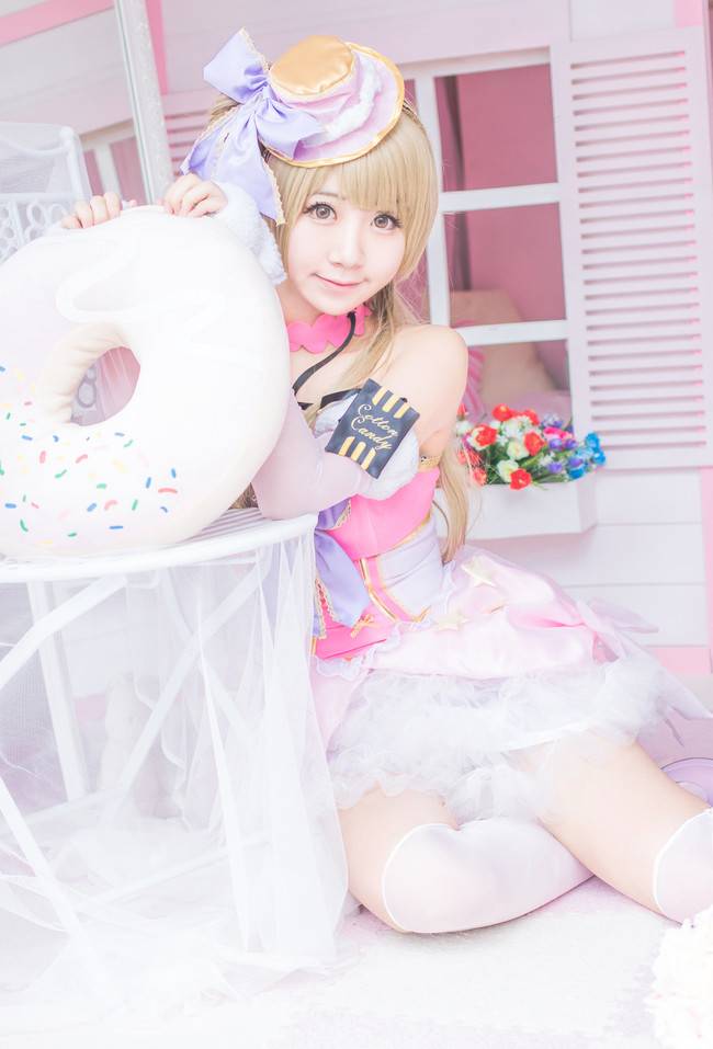 Cosplay福利/Coser黑川南小鸟美少女私房白丝无圣光Cosplay番号