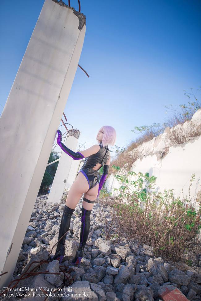 Cosplay福利/台湾巨乳捆绑美女Cos玛修·基列莱特胖次福利诱惑