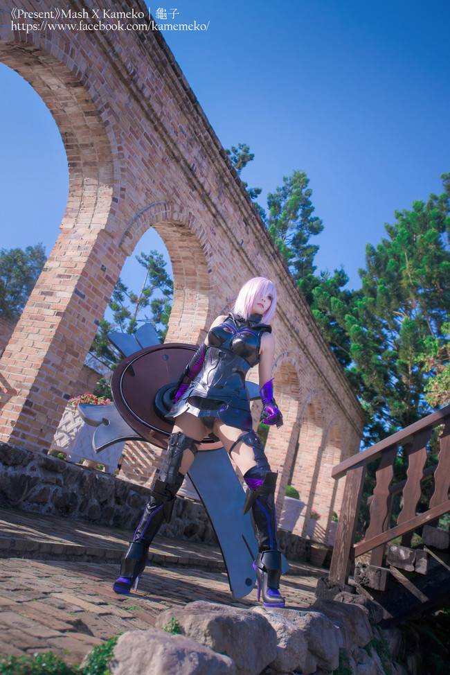 Cosplay福利/台湾巨乳捆绑美女Cos玛修·基列莱特胖次福利诱惑