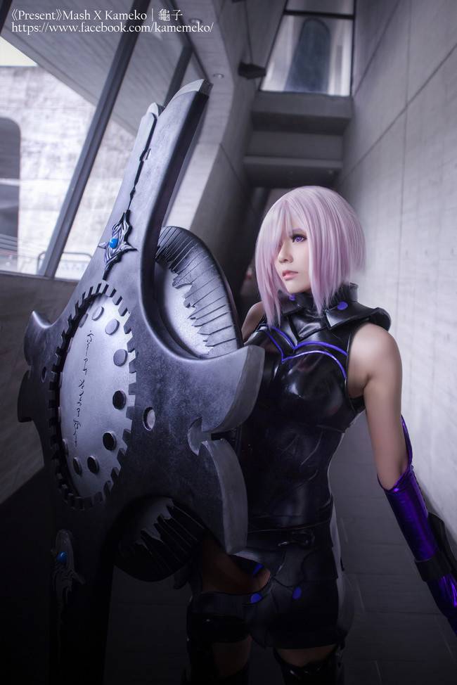 Cosplay福利/台湾巨乳捆绑美女Cos玛修·基列莱特胖次福利诱惑