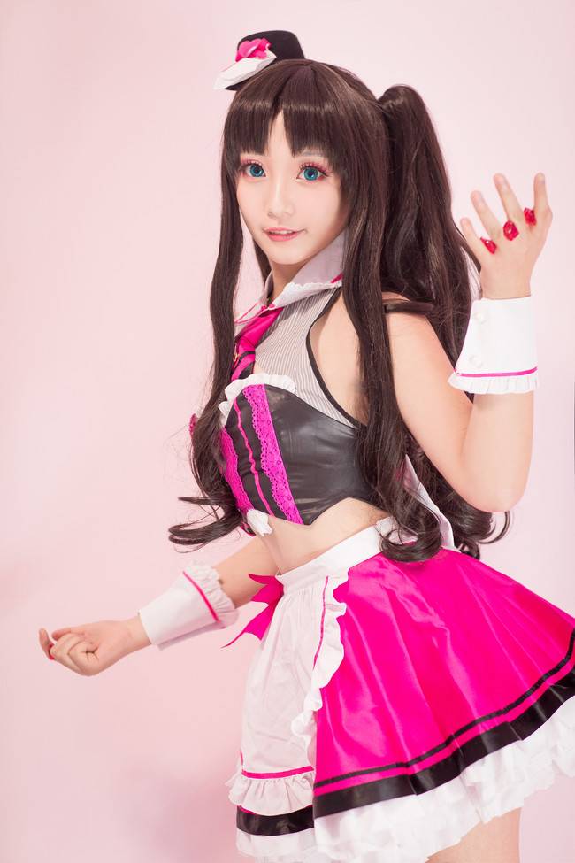 Cosplay福利/绝对领域女仆远坂凛美女私房黑丝诱惑Cosplay足控福利