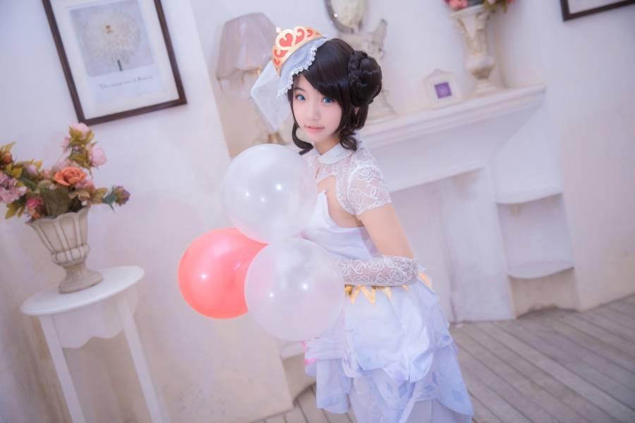 Cosplay福利/[COS正片]王者荣耀Cosplay萝莉小乔花嫁同人美女写真图片
