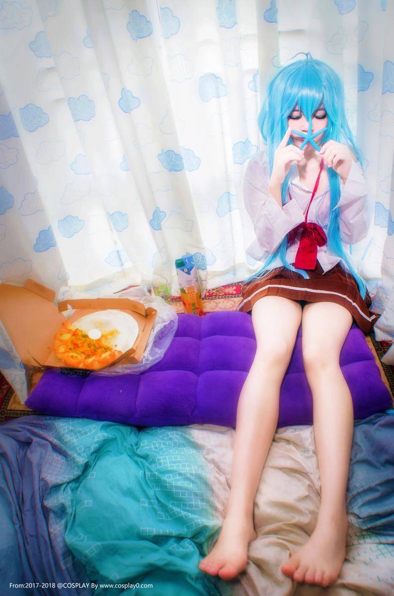 Cosplay福利/电波女与青春男藤和艾莉欧美女桜桃喵制服诱惑Cosplay足控福利