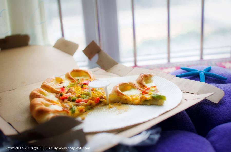 Cosplay福利/电波女与青春男藤和艾莉欧美女桜桃喵制服诱惑Cosplay足控福利