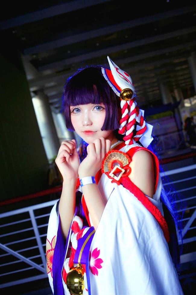 Cosplay福利/二次元美女白丝Cosplay阴阳师雪女月见之樱图片