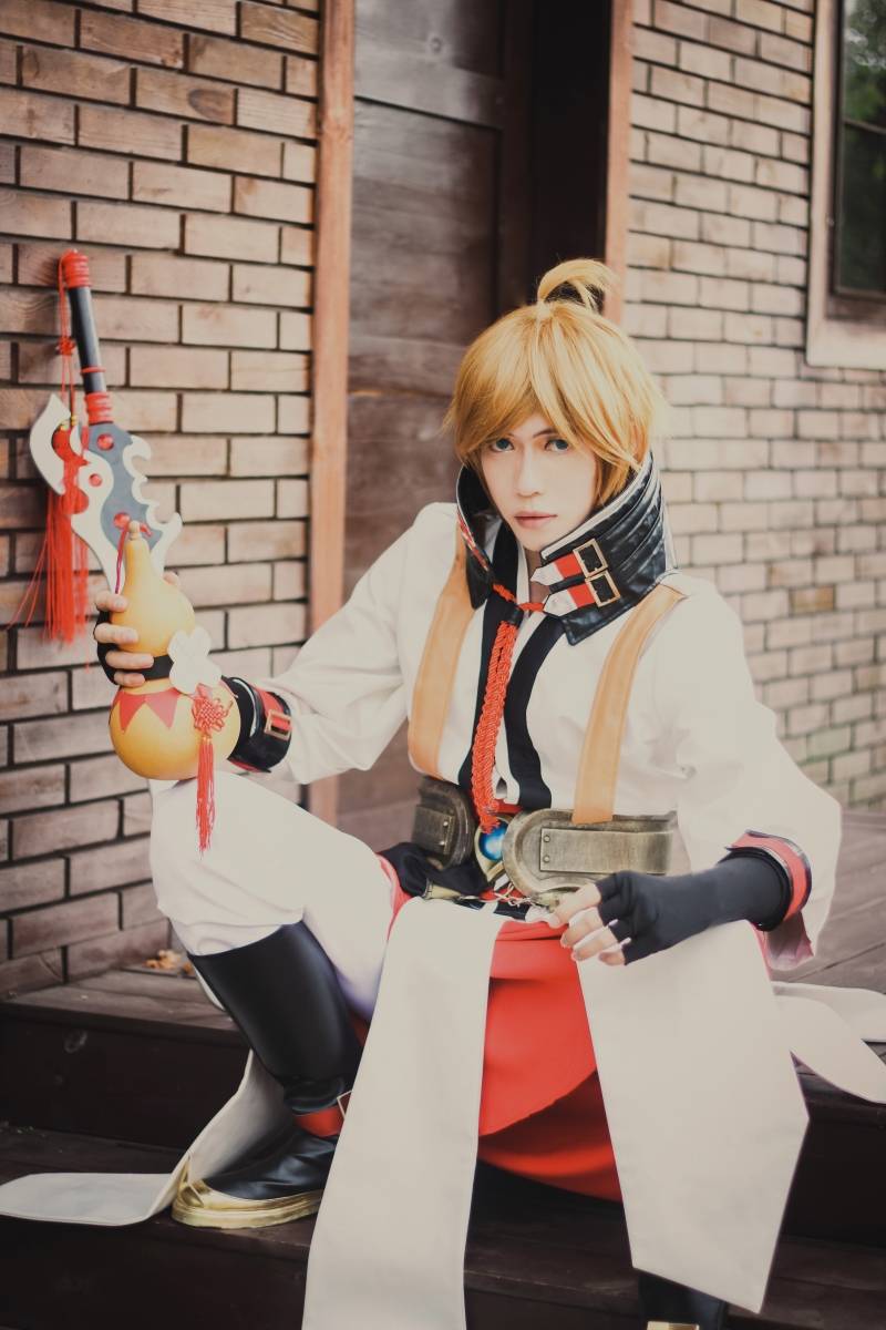 Cosplay福利/[COS正片]帅气小哥哥Cosplay王者荣耀李白同人图片