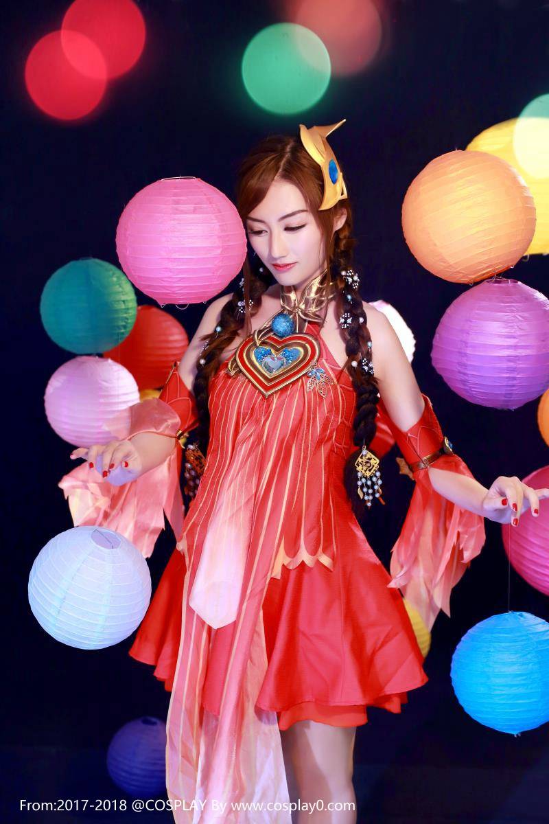 Cosplay福利/王者荣耀沧海之矅大乔Cosplay御姐裸足福利图片