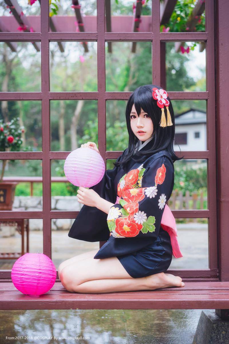 Cosplay福利/LOVELIVE矢泽妮可和服萝莉足控桜桃喵Cosplay图片