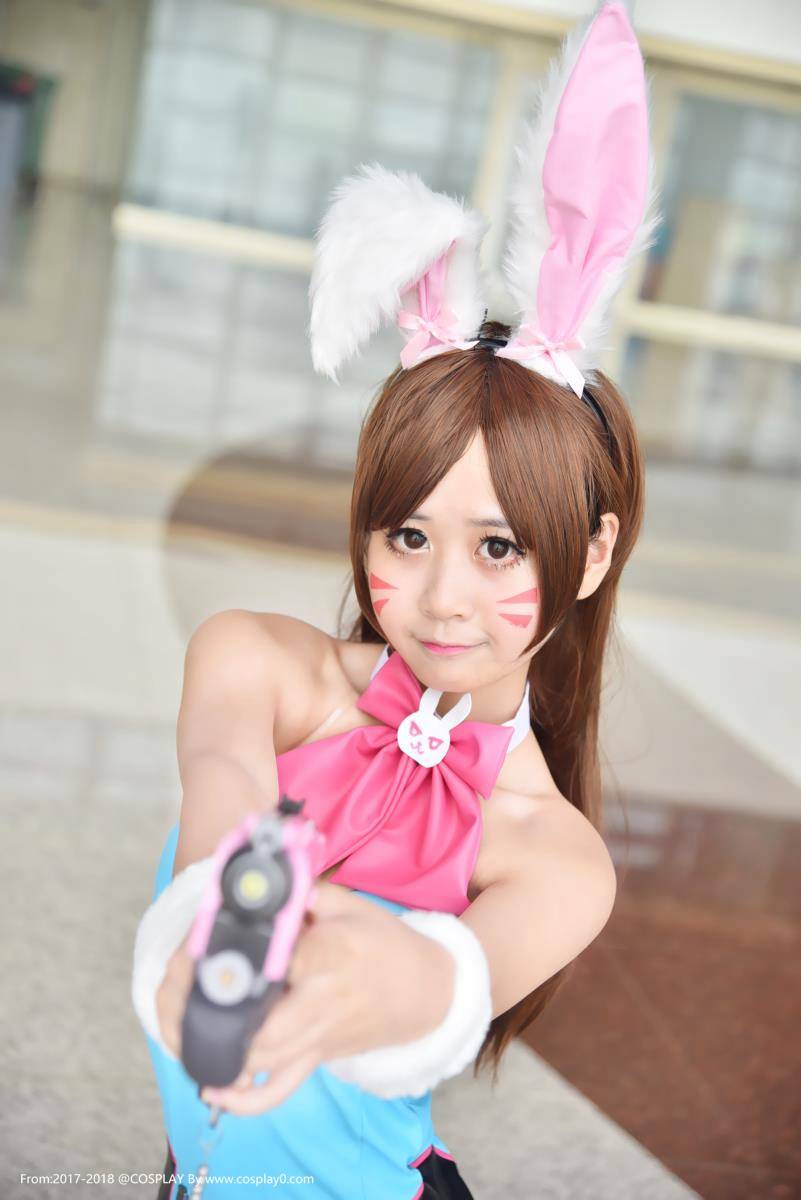 Cosplay福利/动漫漫展守望先锋D.Va萌芽儿Cosplay场照图片