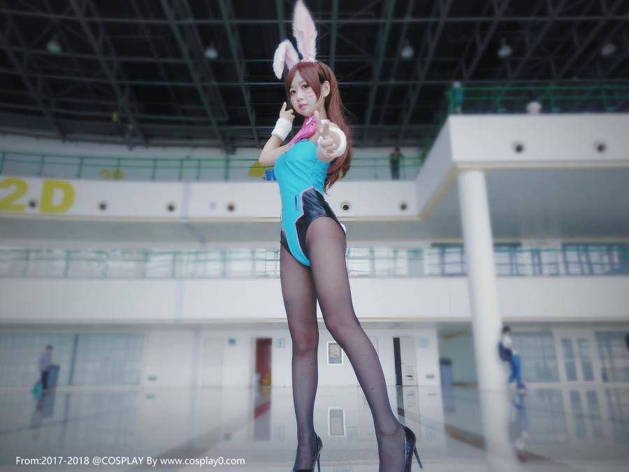 Cosplay福利/动漫漫展守望先锋D.Va萌芽儿Cosplay场照图片