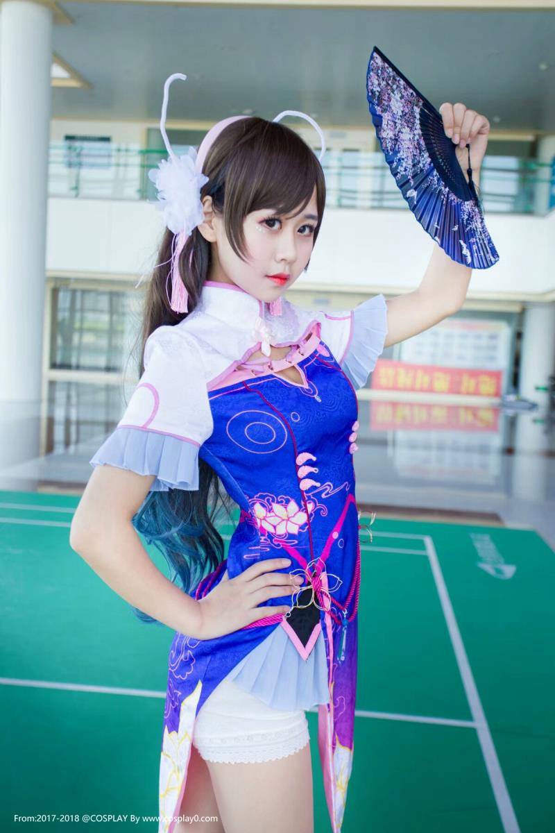 Cosplay福利/萌芽儿守望先锋D.Va同人旗袍Cosplay漫展图片