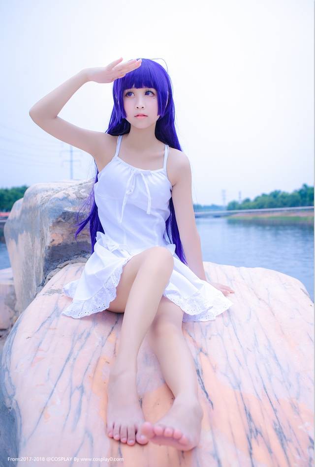 Cosplay福利/半次元萌芽儿清纯五更琉璃连衣裙足控Cosplay图片