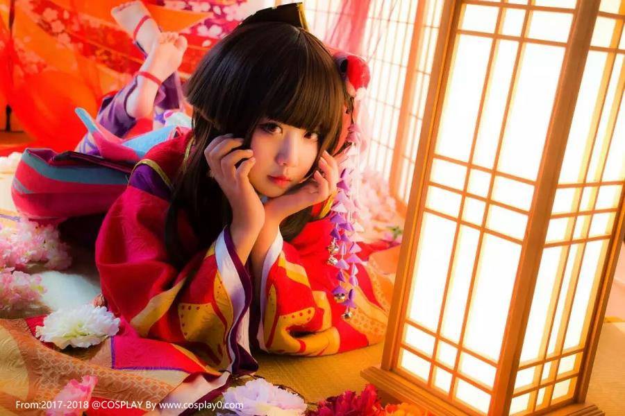 Cosplay福利/萌芽儿阴阳师神乐萝莉足控福利Cosplay图片