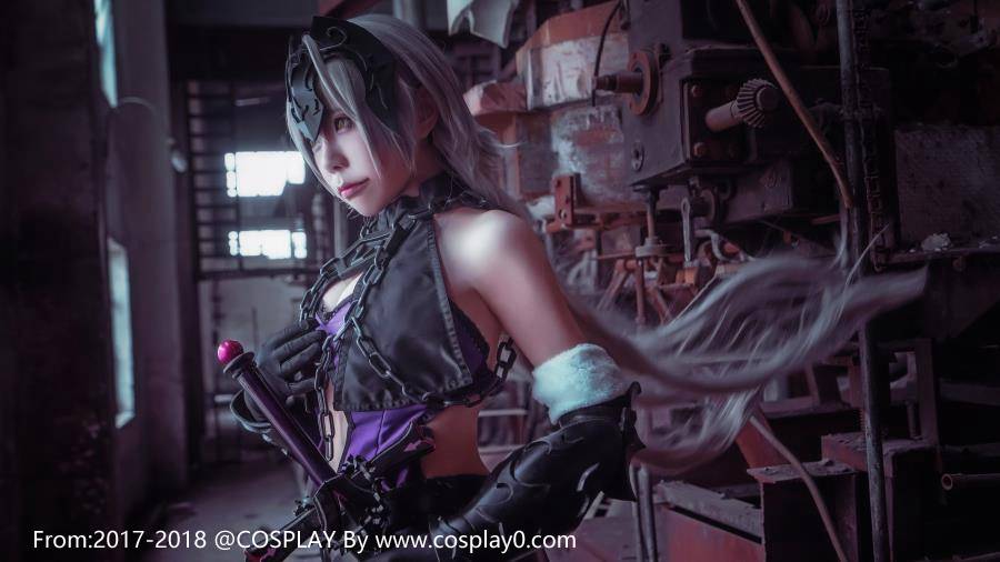 Cosplay福利/性感美女[Fate]圣女黑贞德满破Cosplay图片