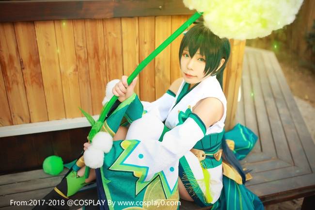 Cosplay福利/半次元萌妹子阴阳师莹草Cosplay美女图片